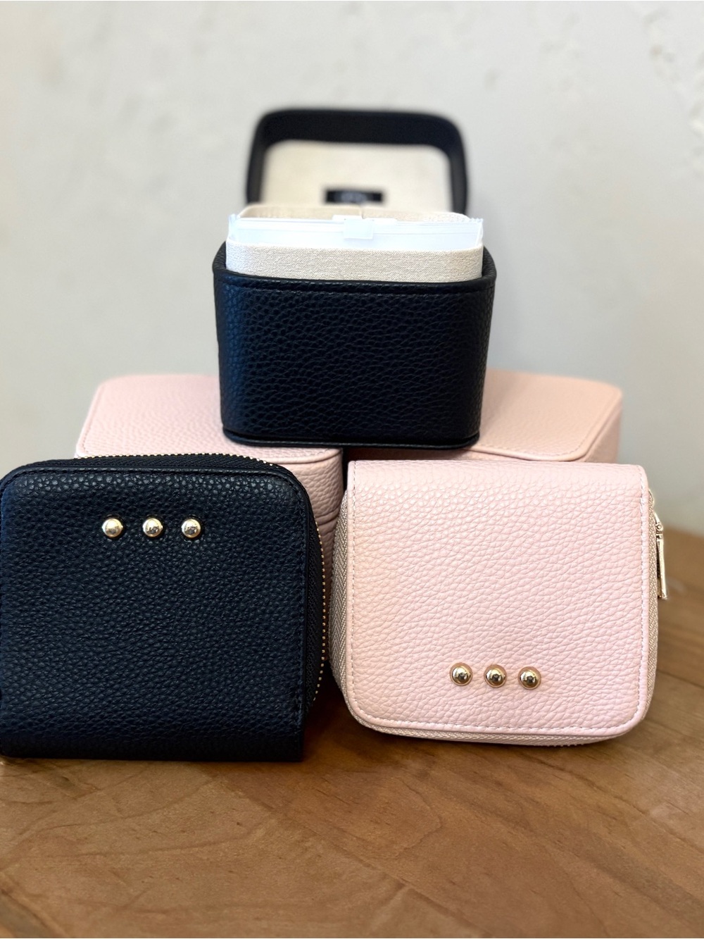Blush Pink Pebbled Jewelry Box with Gold Studs - Picture 3 of 4